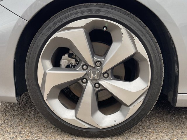 Used 2020 Honda Accord Touring image 24