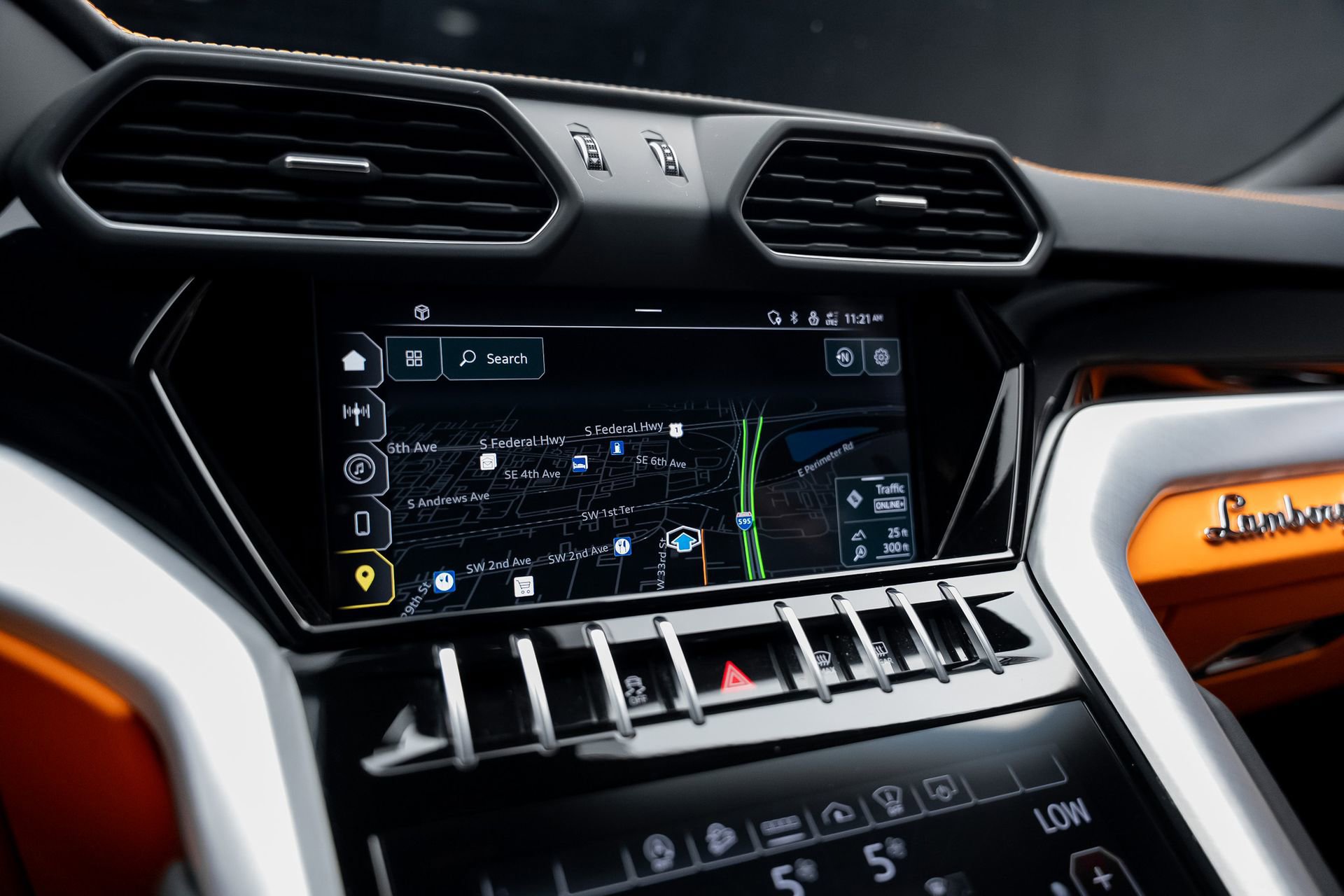 Used 2024 Lamborghini Urus S image 49