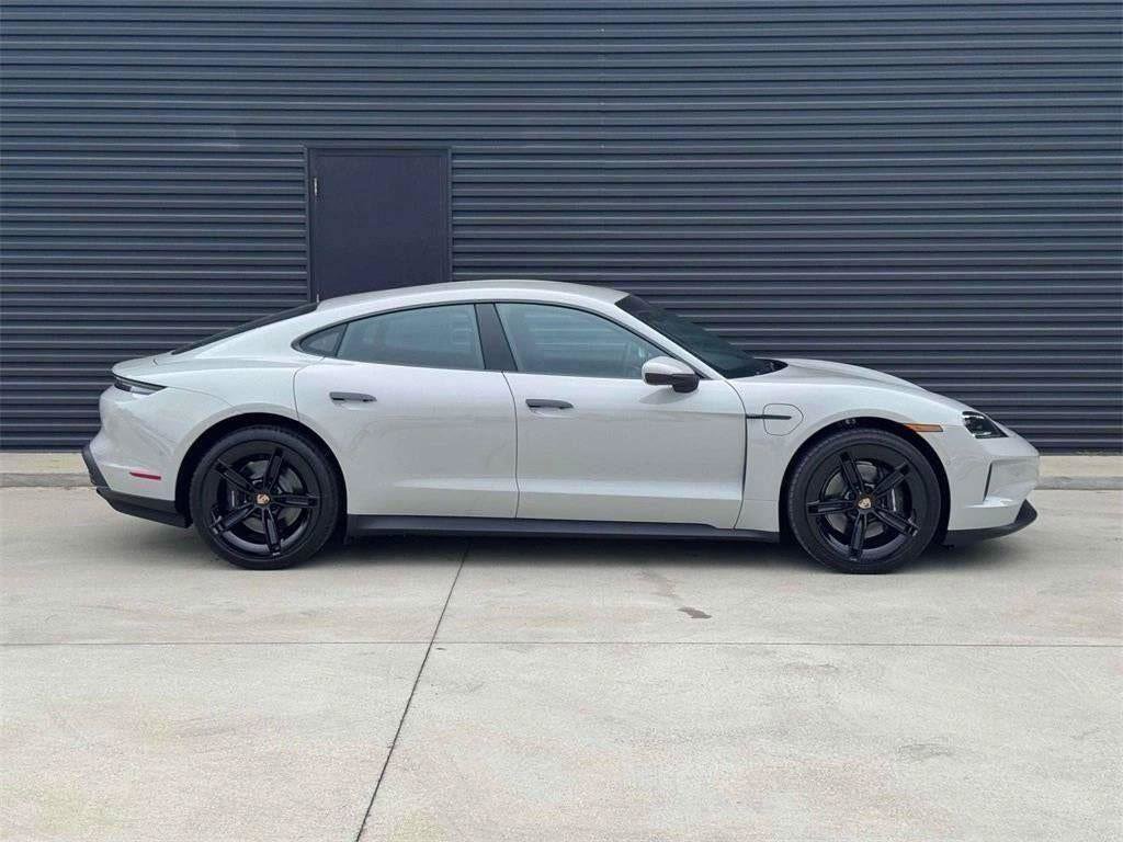 New 2025 Porsche Taycan image 78