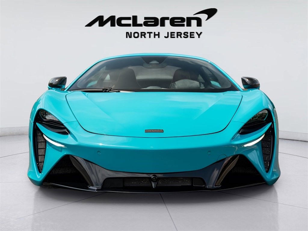New 2025 McLaren Artura image 22
