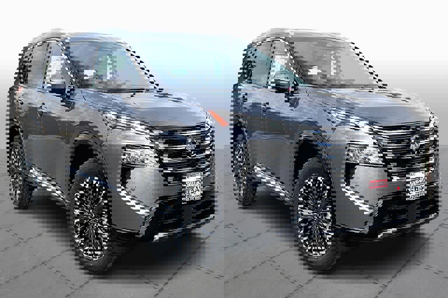 New 2026 Nissan Rogue Platinum image 2