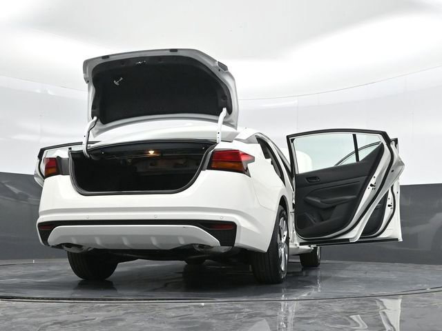 Used 2025 Nissan Altima 2.5 S FWD image 43