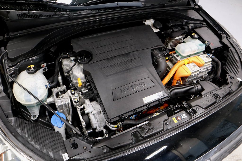 Used 2018 Hyundai Ioniq Blue image 15