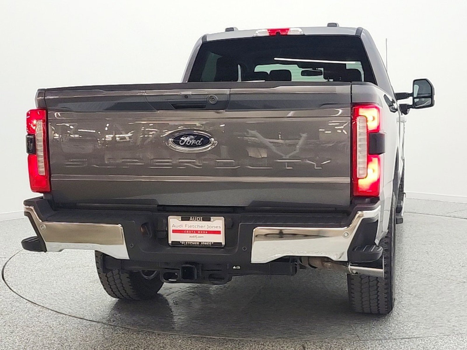 Used 2025 Ford F250 Lariat w/ Chrome Package AWD/4WD image 6