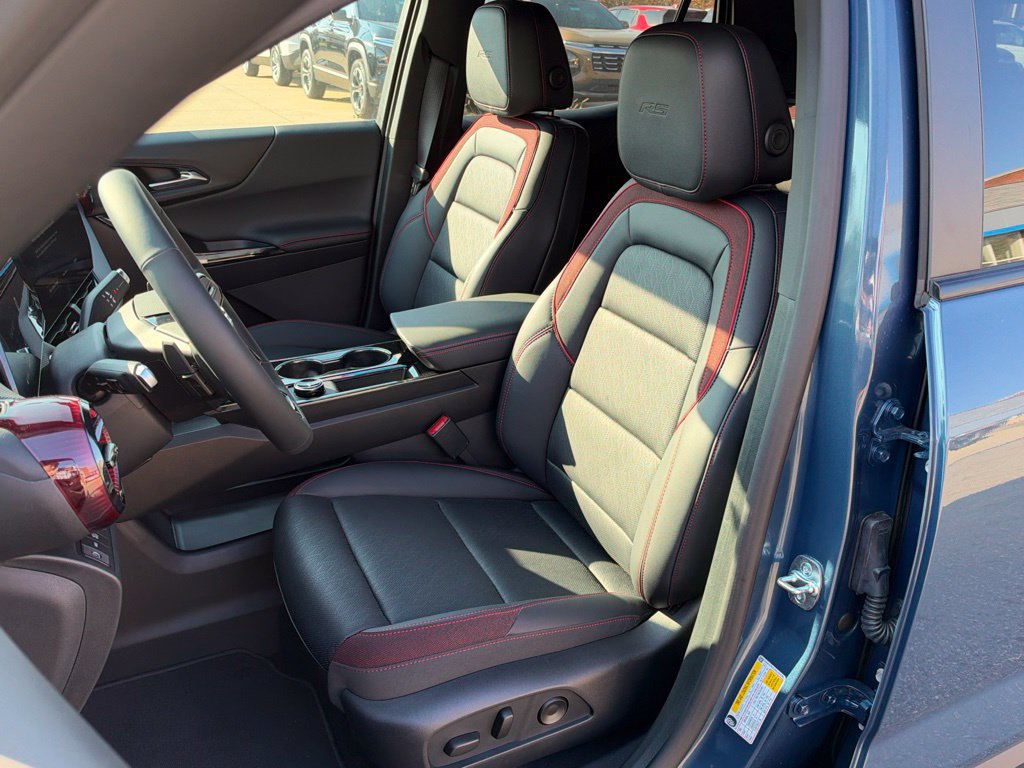 New 2027 Chevrolet Equinox RS w/ Safety and Technology Package AWD/4WD image 21