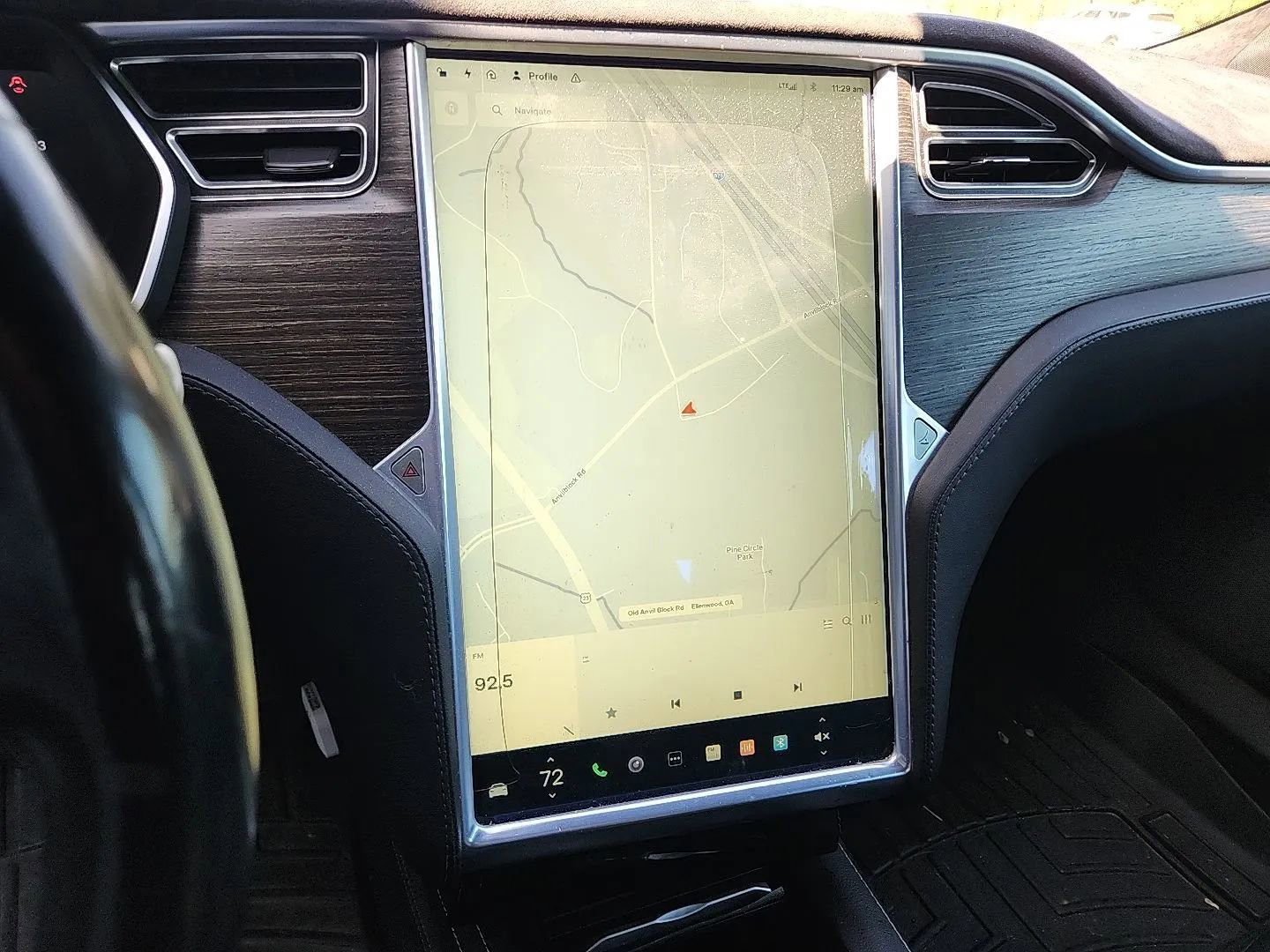 Used 2015 Tesla Model S 85D image 31