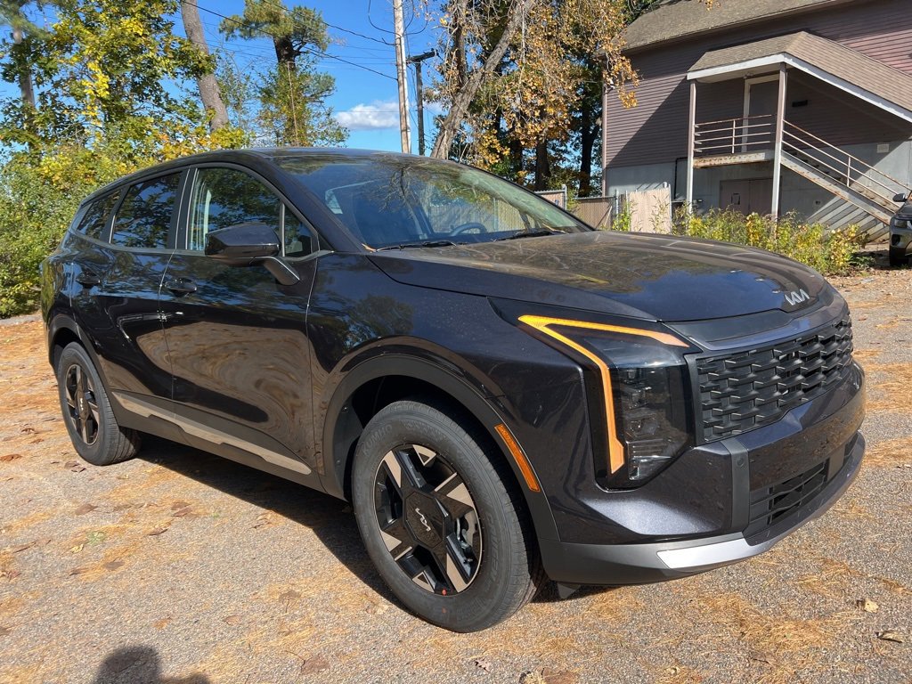 New 2026 Kia Sportage LX image 5