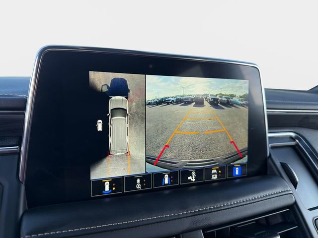 Used 2022 GMC Yukon XL SLT w/ SLT Premium Package image 24