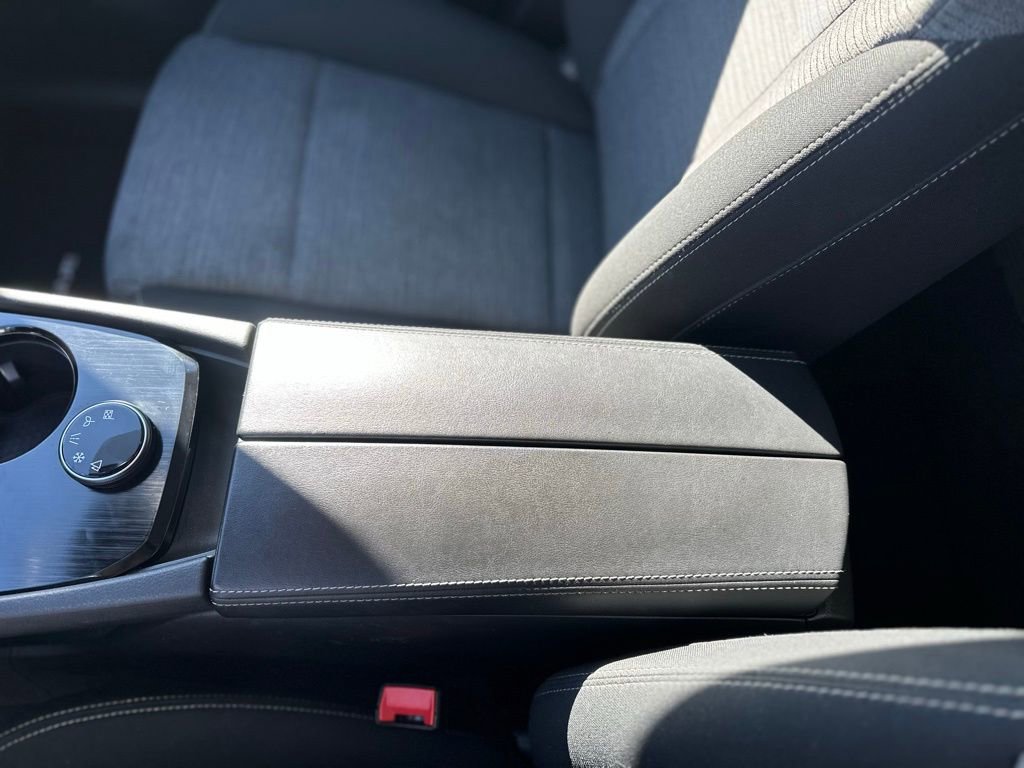 Used 2023 Nissan Rogue SV image 22