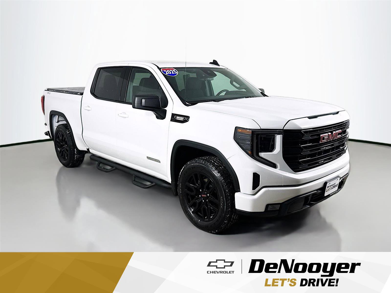 Certified 2025 GMC Sierra 1500 Elevation AWD/4WD image 1