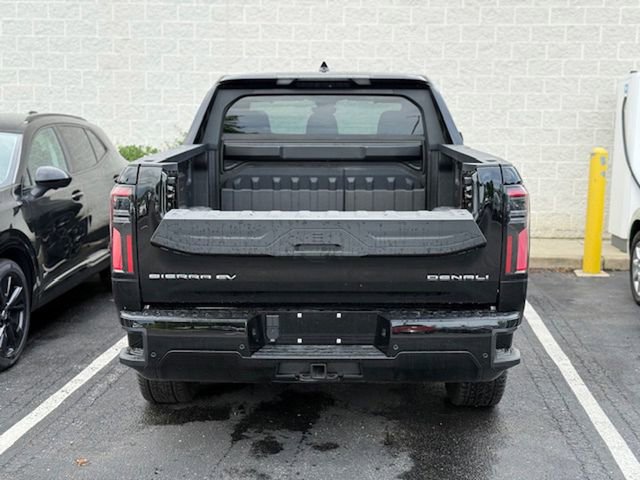 New 2025 GMC Sierra EV Denali image 39