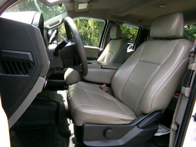 Used 2019 Ford F450 XL w/ XL Value Package AWD/4WD image 14