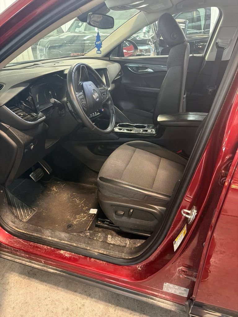 Certified 2022 Buick Envision Preferred w/ Sport Touring Package FWD image 5