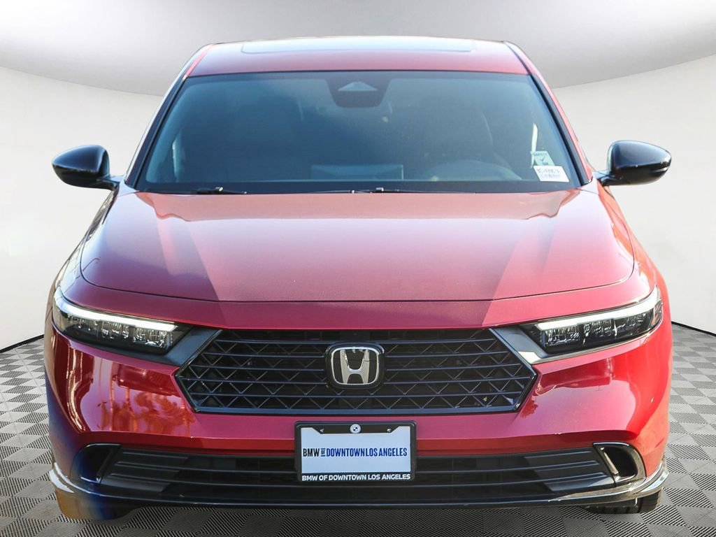 Used 2024 Honda Accord Sport image 2