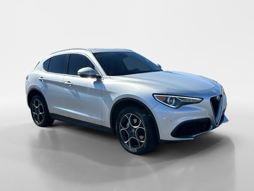 Used 2018 Alfa Romeo Stelvio Ti AWD/4WD image 22