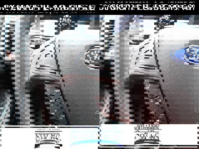 Used 2024 Ford Edge SE w/ Black Appearance Package image 39