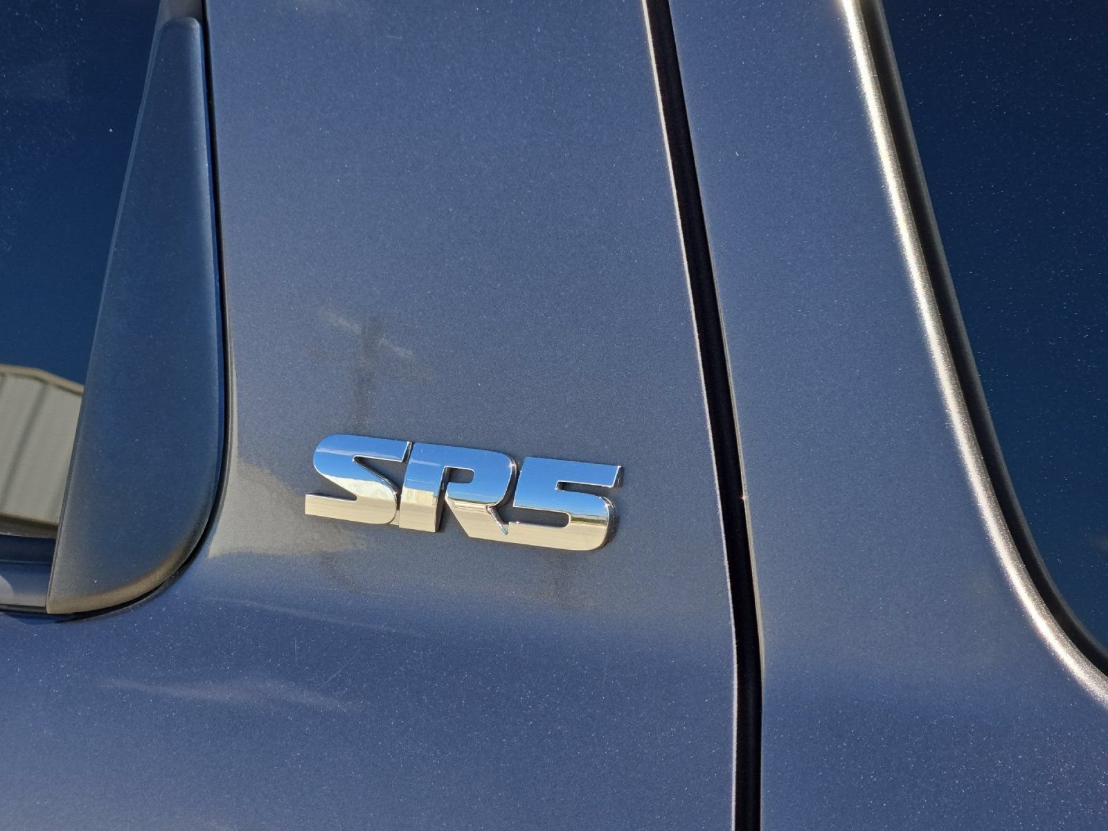 Used 2015 Toyota Sequoia SR5 RWD image 26