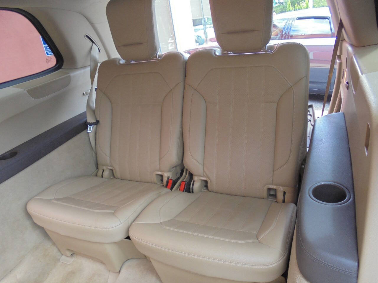 Used 2015 Mercedes-Benz GL 450 4MATIC w/ Lighting Package image 13