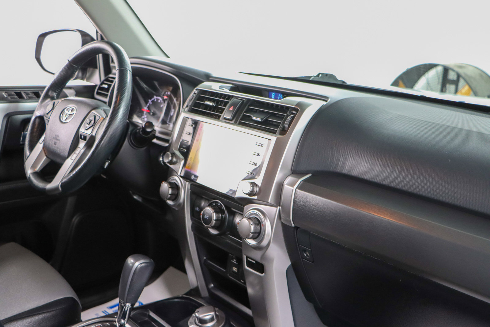 Used 2023 Toyota 4Runner SR5 Premium w/ Moonroof Package image 28