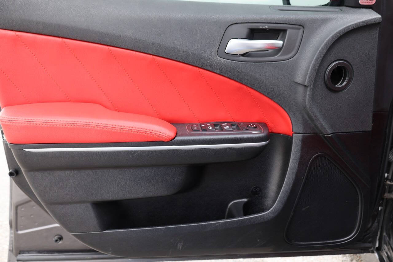 Used 2021 Dodge Charger R/T RWD image 12