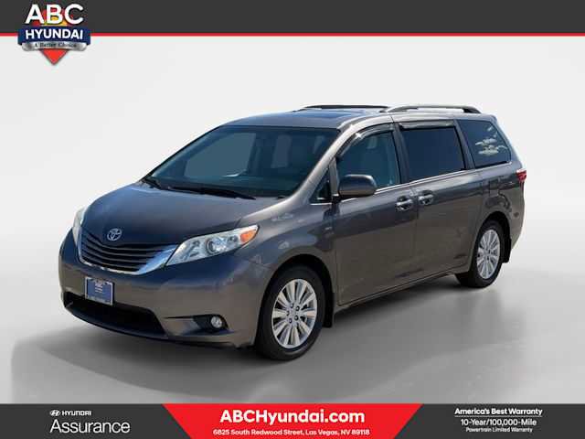 Used 2017 Toyota Sienna XLE w/ XLE Navigation Package