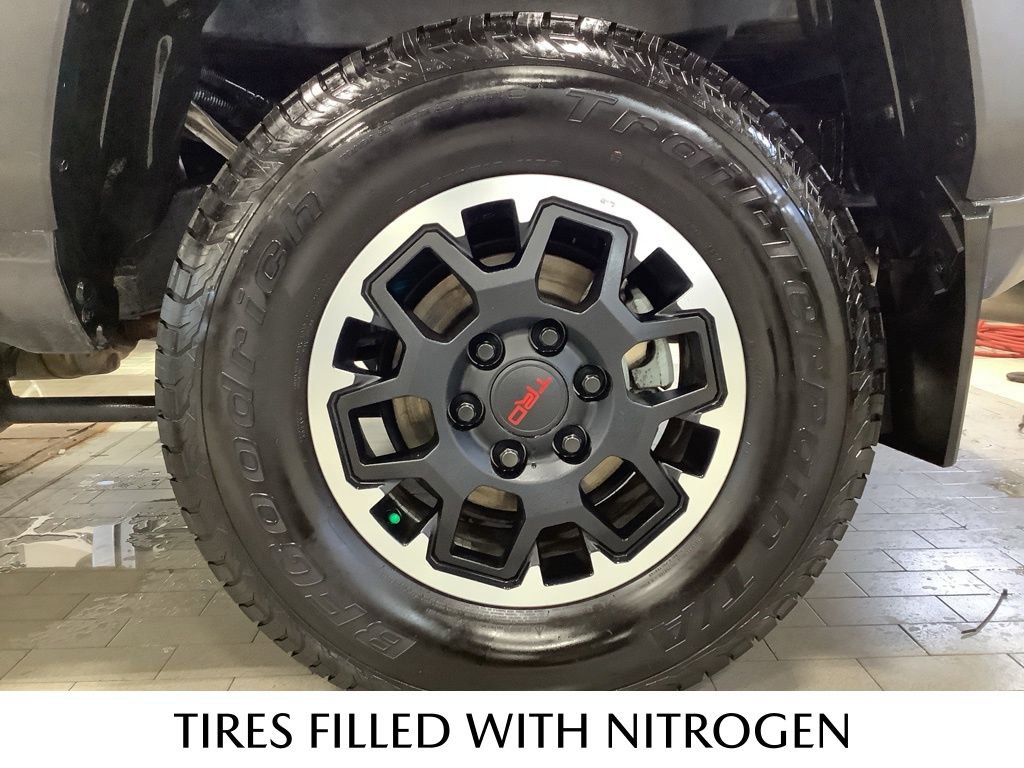 Used 2024 Toyota Tacoma TRD Off-Road image 24
