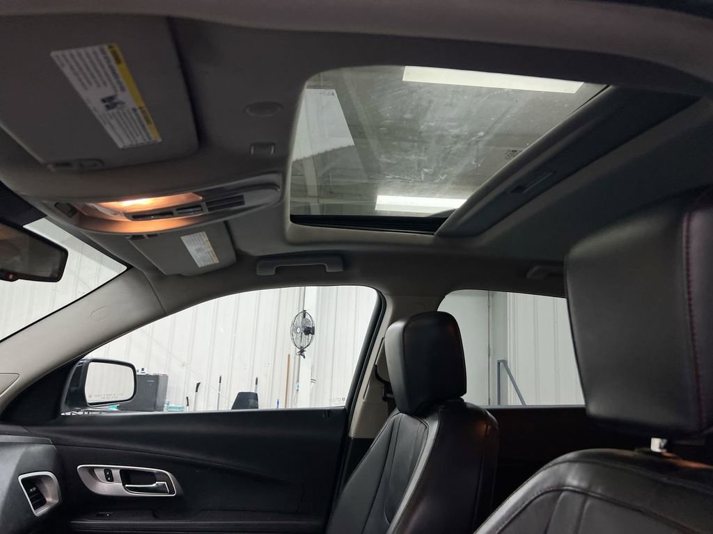 Used 2017 Chevrolet Equinox LT FWD image 14