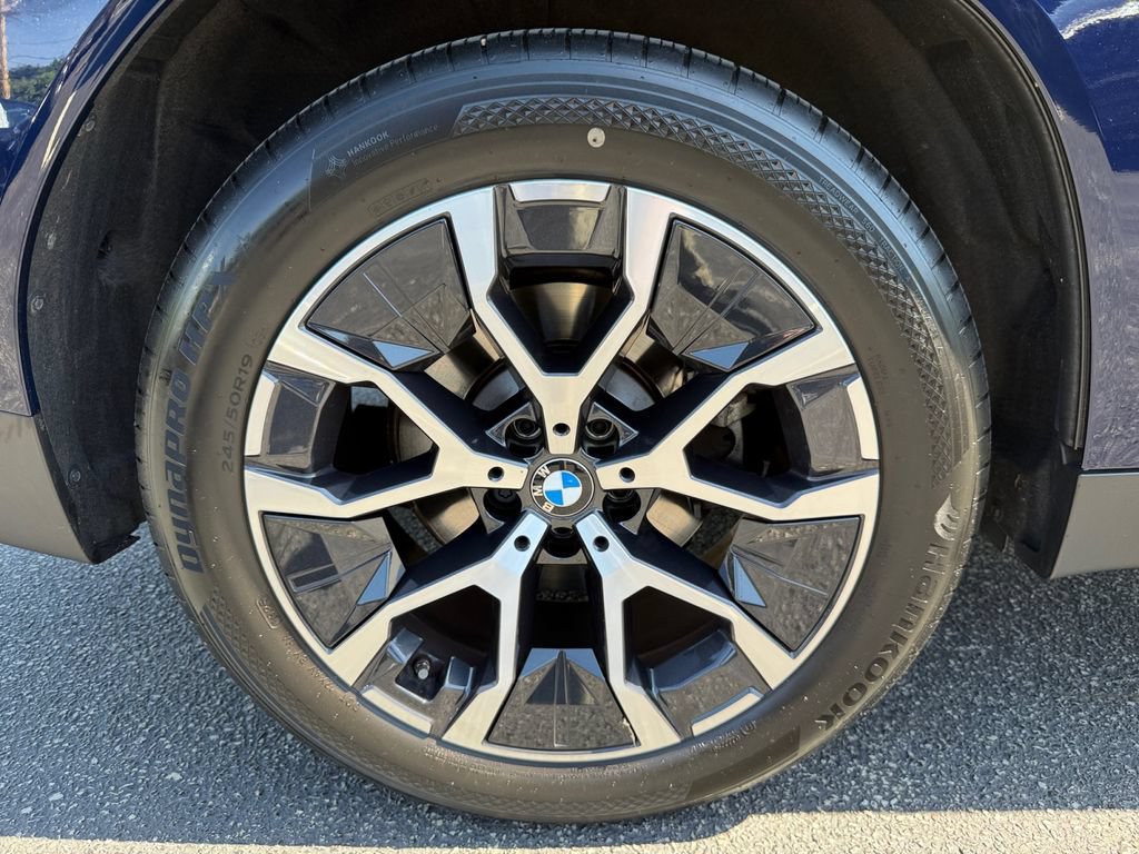 Certified 2026 BMW X3 xDrive30i w/ Premium Package AWD/4WD image 17
