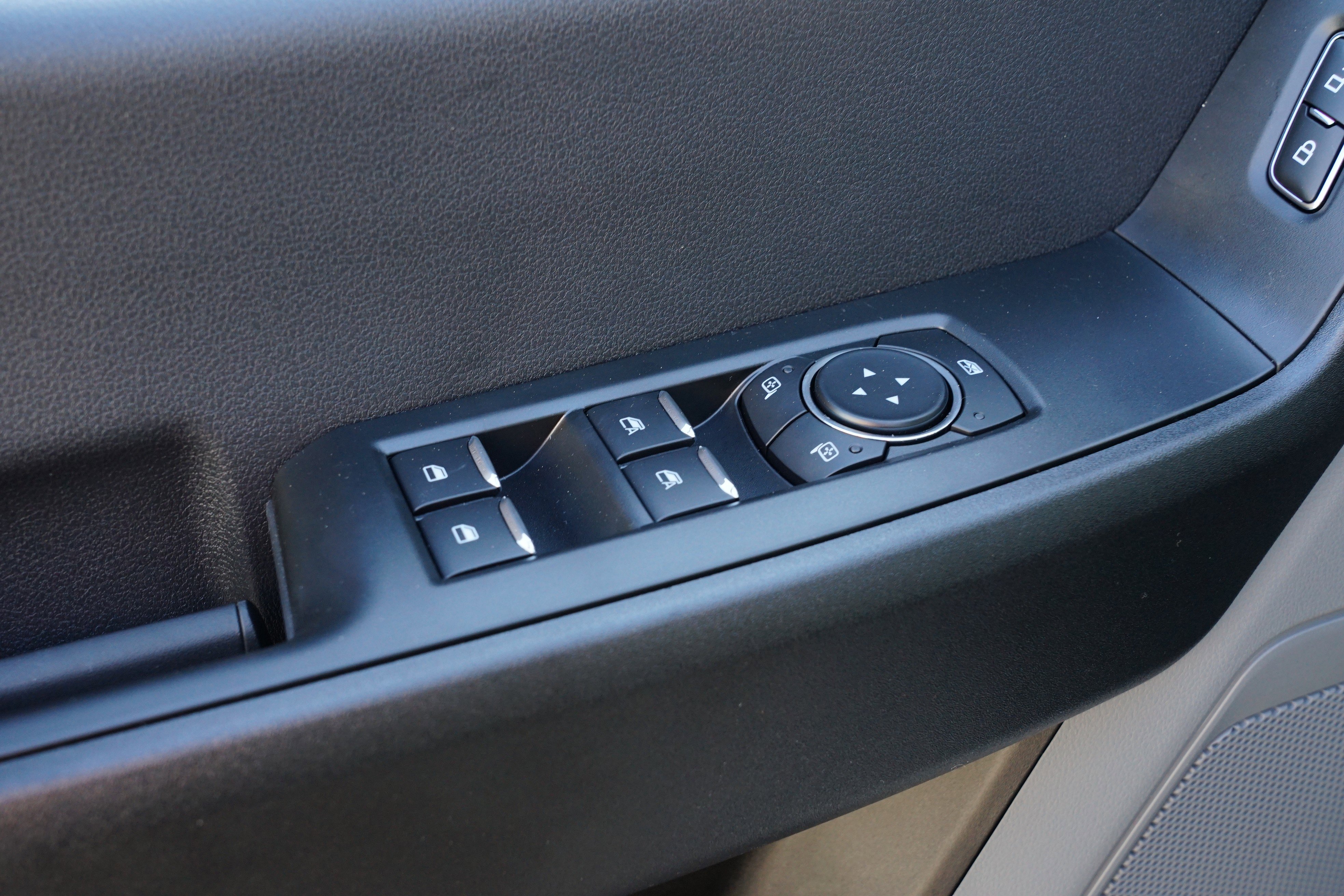 New 2026 Ford F450 XL w/ XL Chrome Package image 21