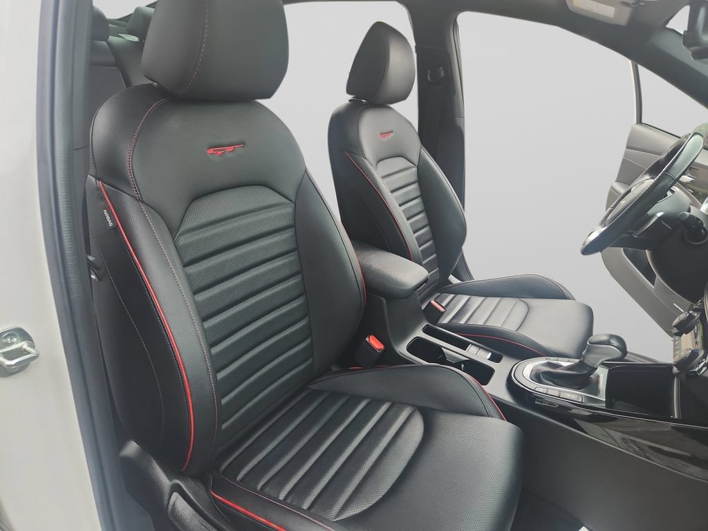 Certified 2023 Kia Forte GT w/ GT2 Package FWD image 17