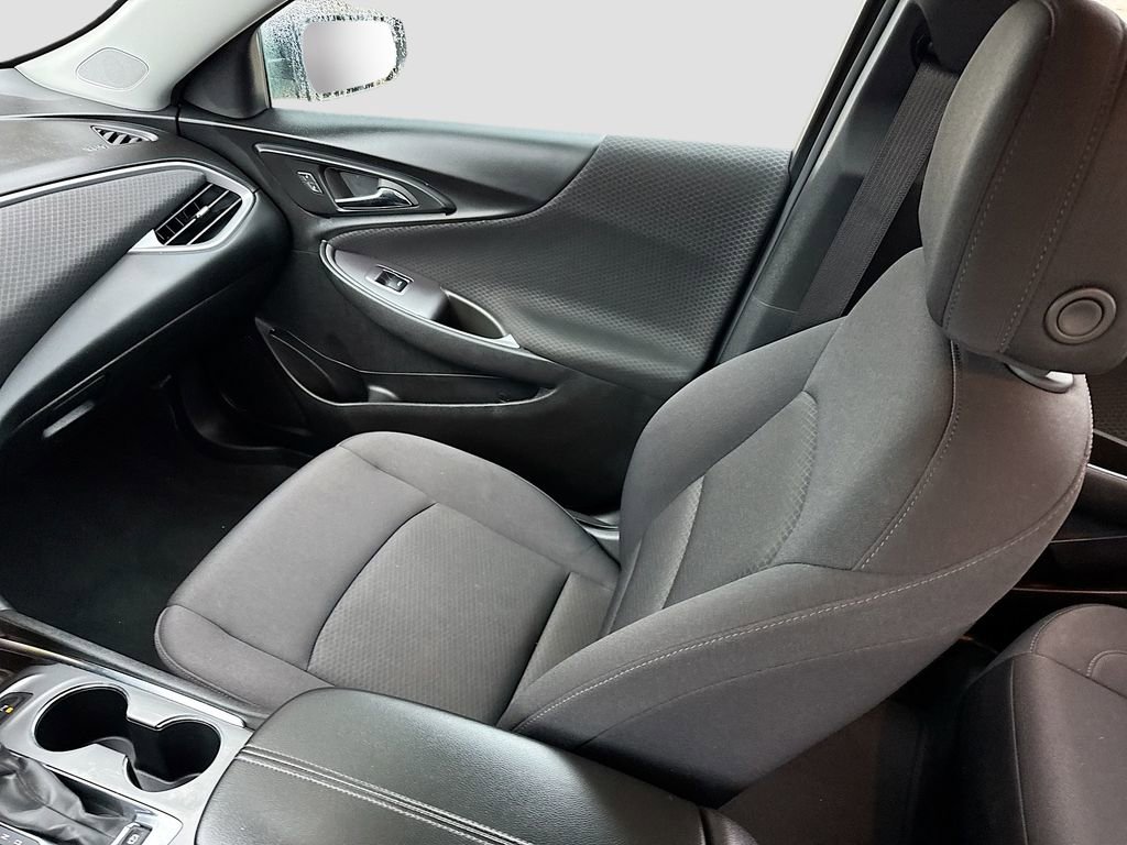 Used 2024 Chevrolet Malibu LT image 22