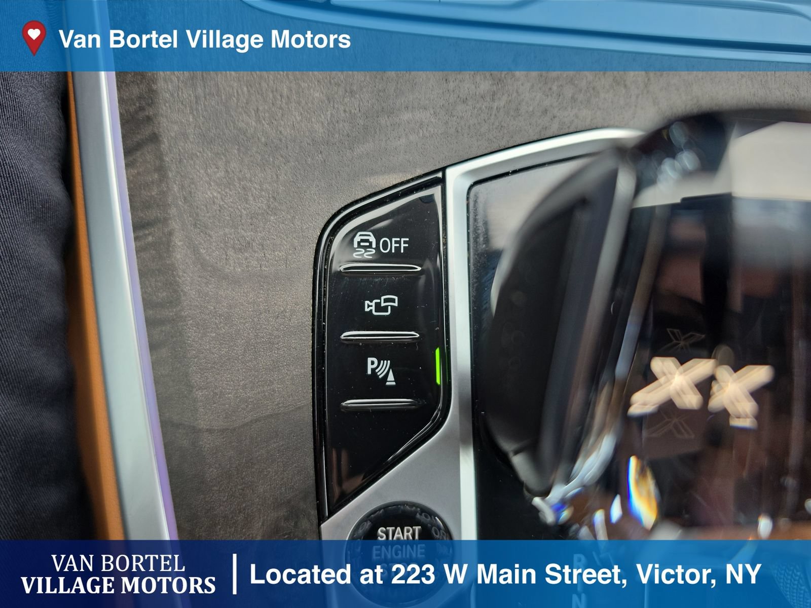 Used 2023 BMW X5 xDrive40i w/ Executive Package AWD/4WD image 29