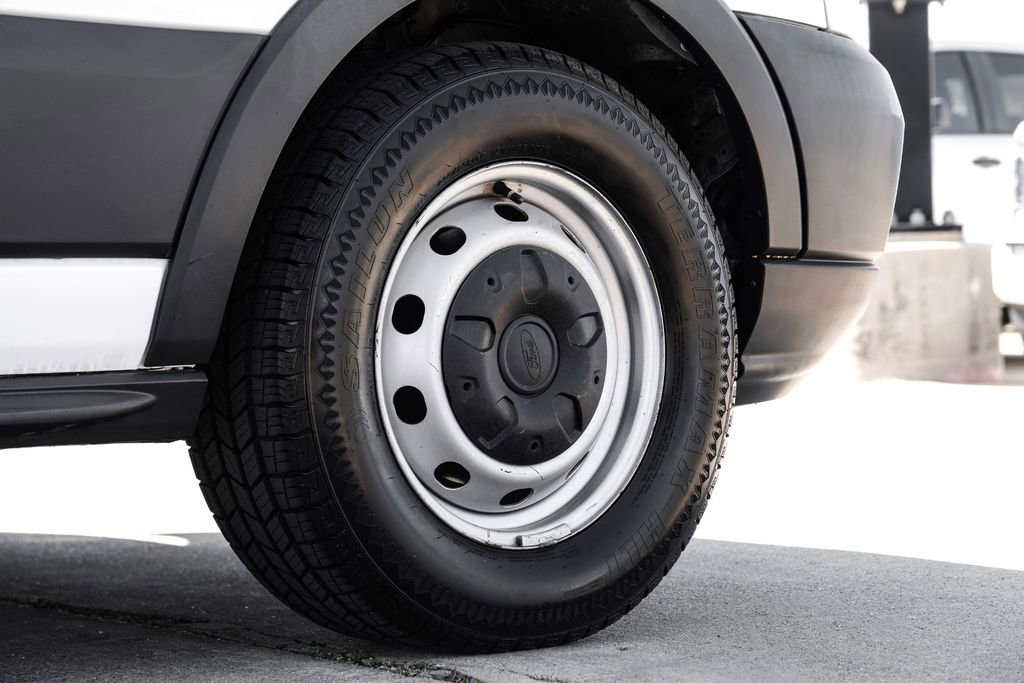 Used 2017 Ford Transit 350 XL image 51