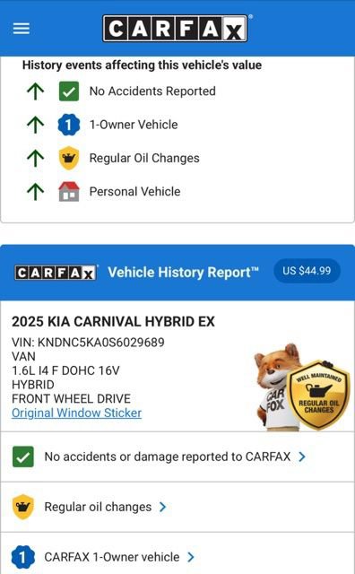 Used 2025 Kia Carnival EX image 4