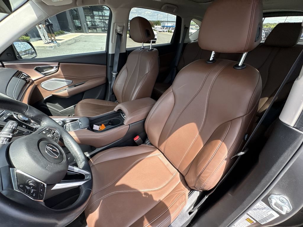 Used 2023 Acura RDX w/ Technology Package FWD image 17