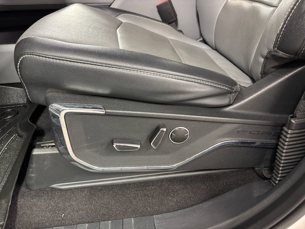 Used 2021 Ford F150 Lariat AWD/4WD image 26