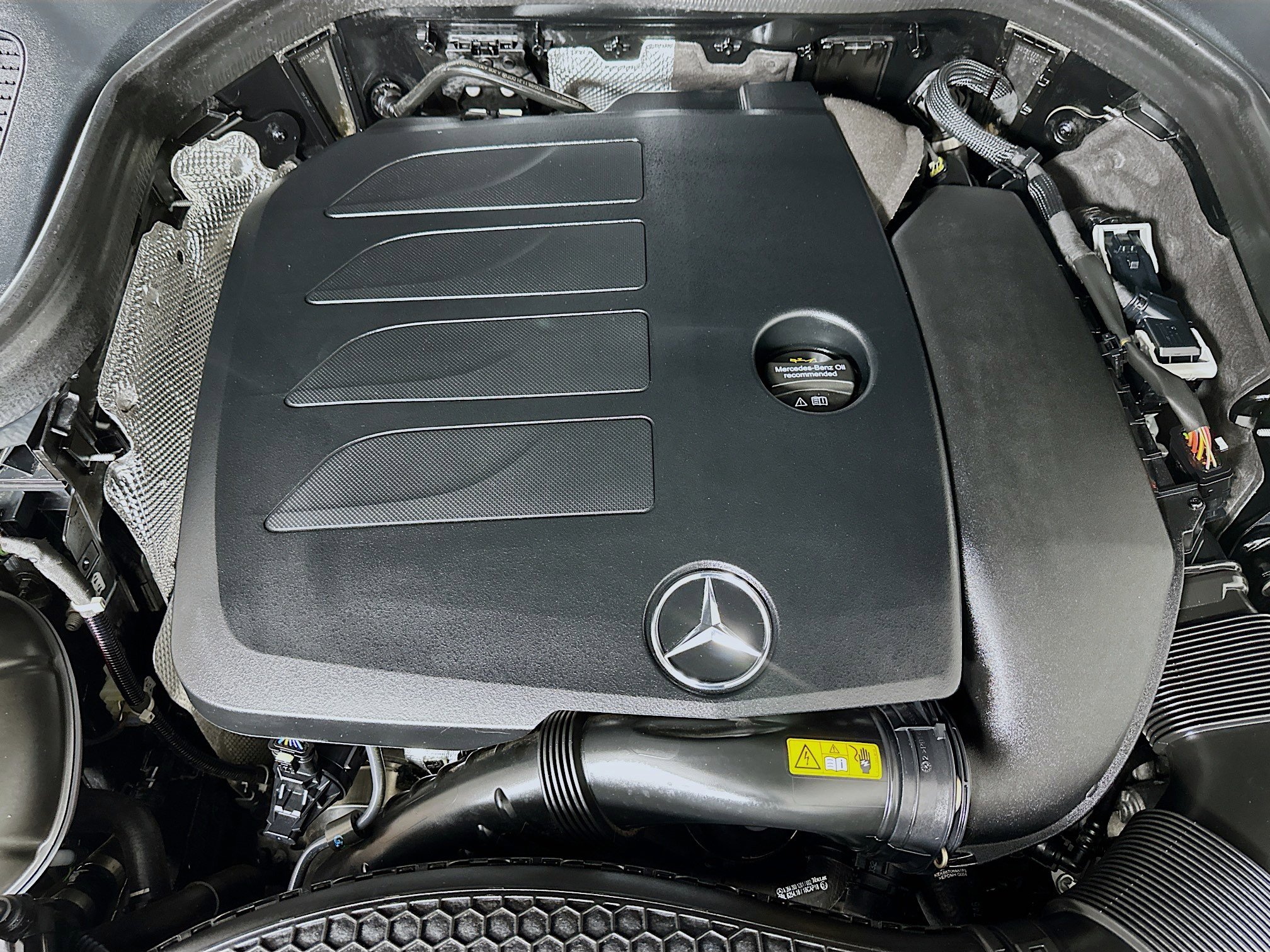 Used 2022 Mercedes-Benz GLC 300 4MATIC w/ Premium Package Lite image 35