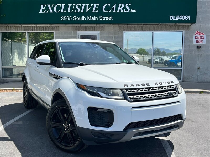 Used 2018 Land Rover Range Rover Evoque SE AWD/4WD image 1