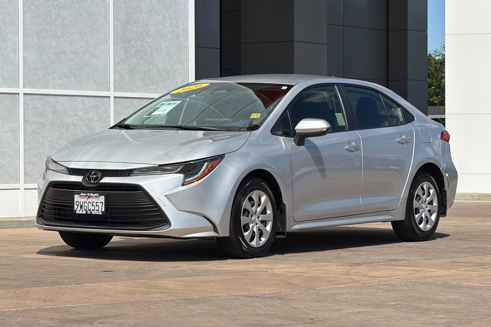 Used 2026 Toyota Corolla LE FWD image 8