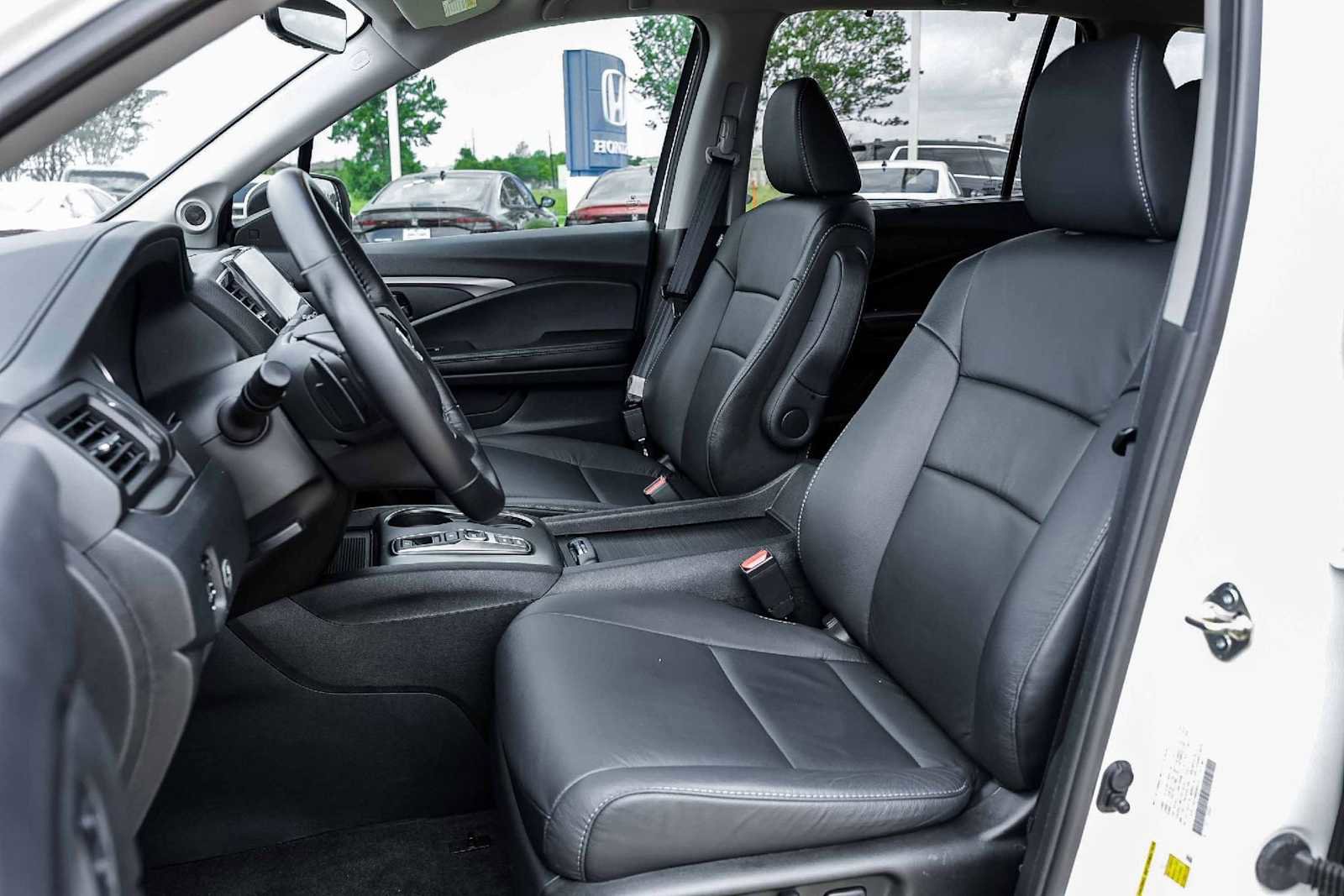 Used 2021 Honda Pilot Special Edition image 10