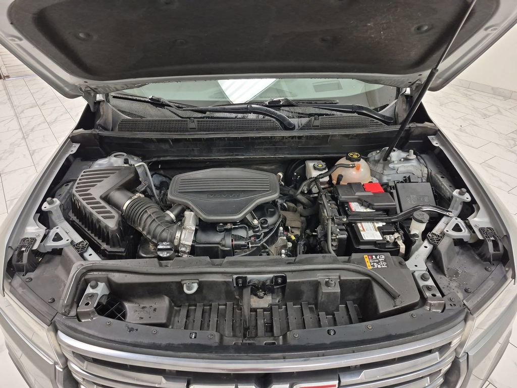 Used 2023 GMC Acadia AT4 w/ Technology Package image 31