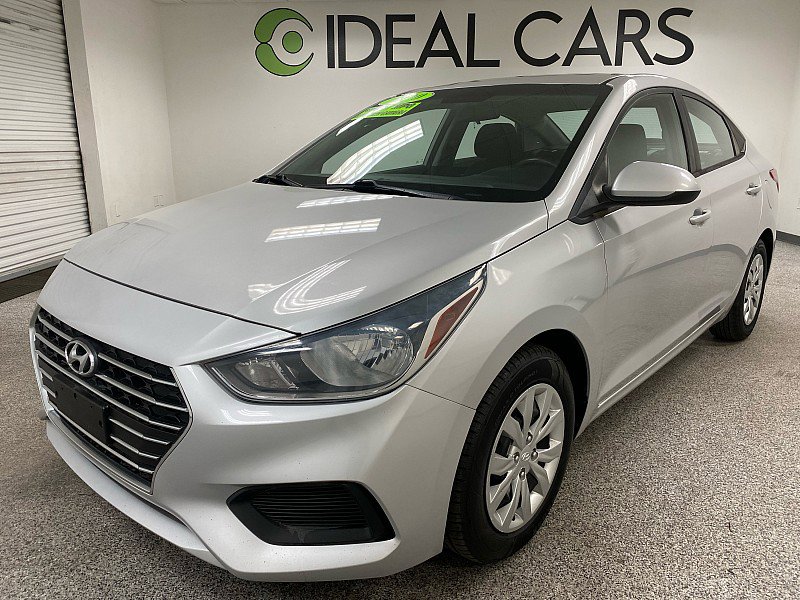 Used 2020 Hyundai Accent SE image 1