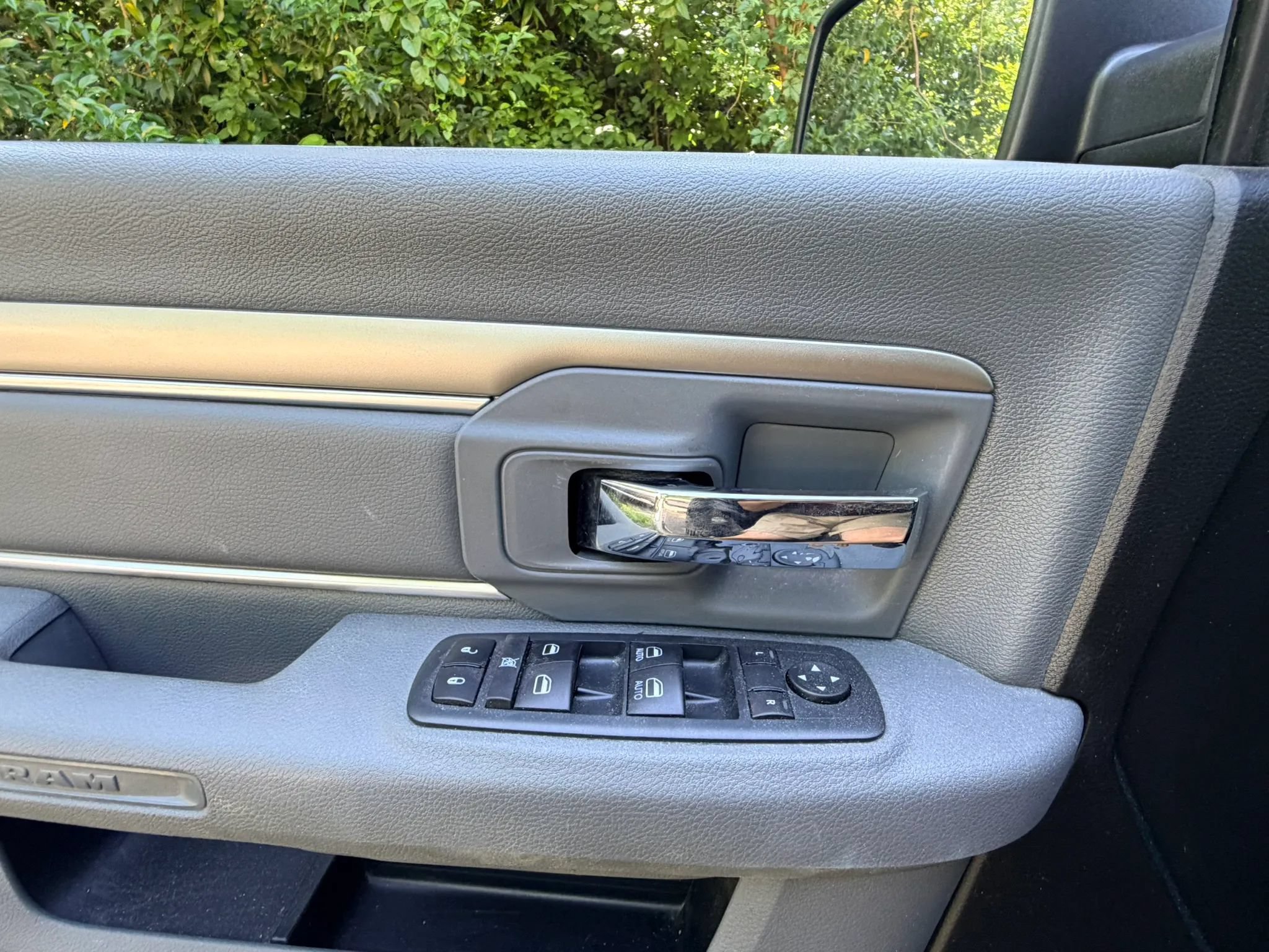 Used 2020 RAM 1500 Classic Warlock w/ Electronics Group RWD image 17