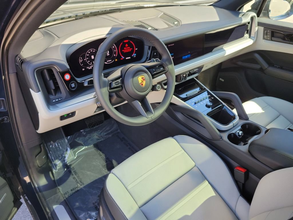 New 2026 Porsche Cayenne image 5