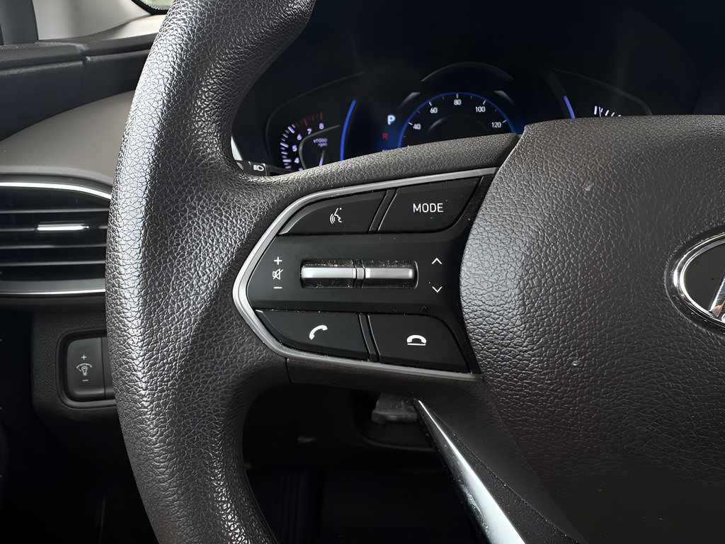 Used 2020 Hyundai Santa Fe SEL FWD image 20