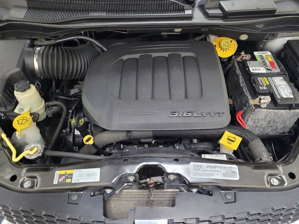 Used 2019 Dodge Grand Caravan SXT w/ Driver Convenience Group FWD image 30