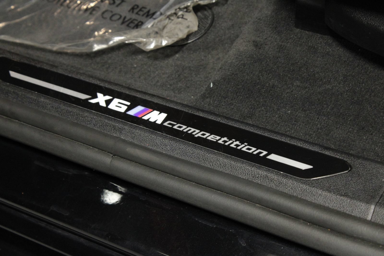Used 2024 BMW X6 M Competition w/ Executive Package AWD/4WD image 30