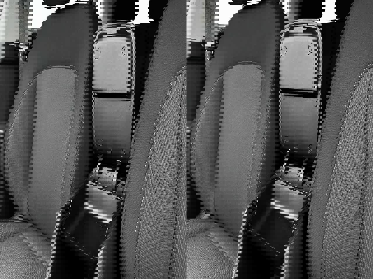 New 2025 Hyundai Kona SEL image 18