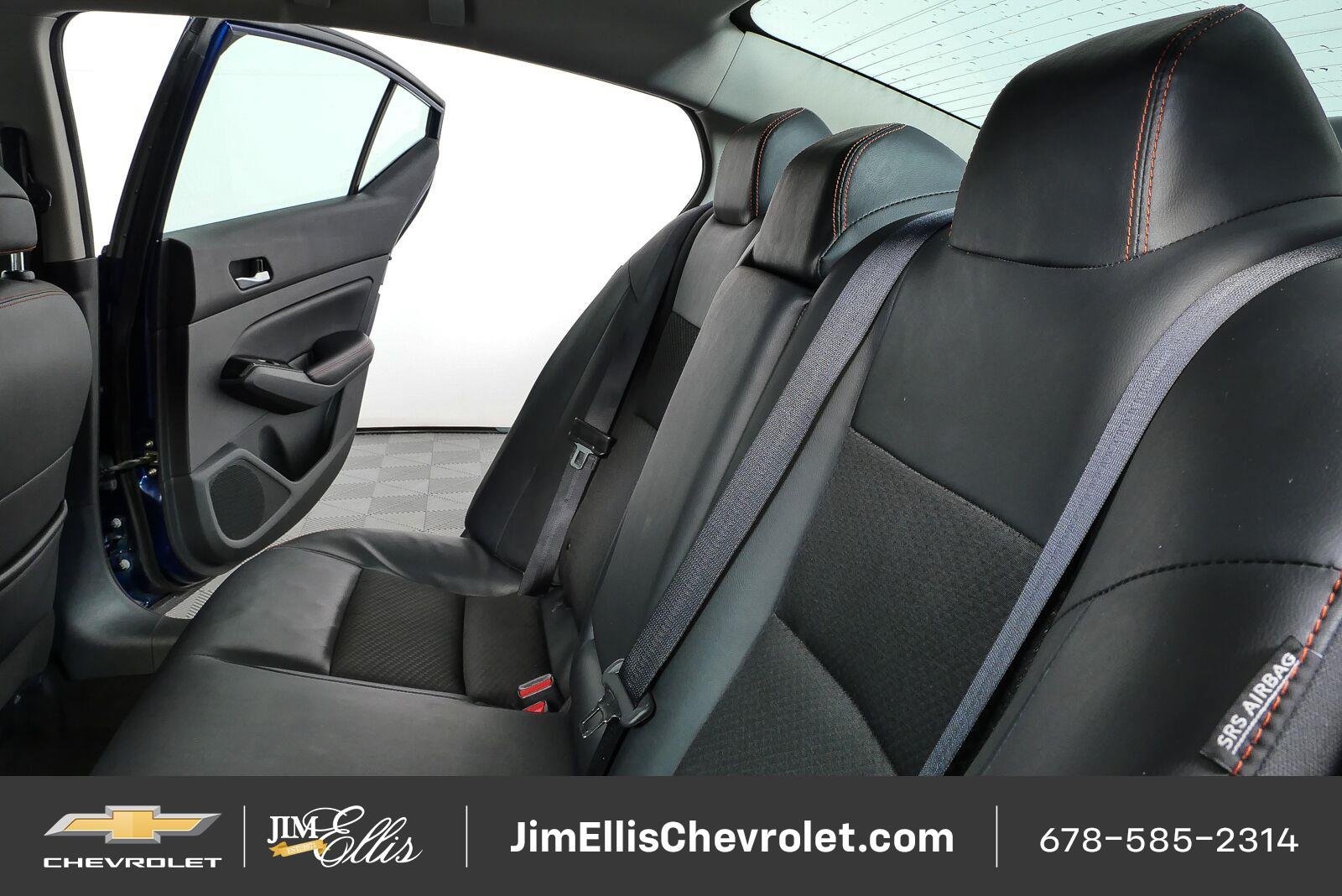 Used 2024 Nissan Altima 2.5 SR FWD image 17