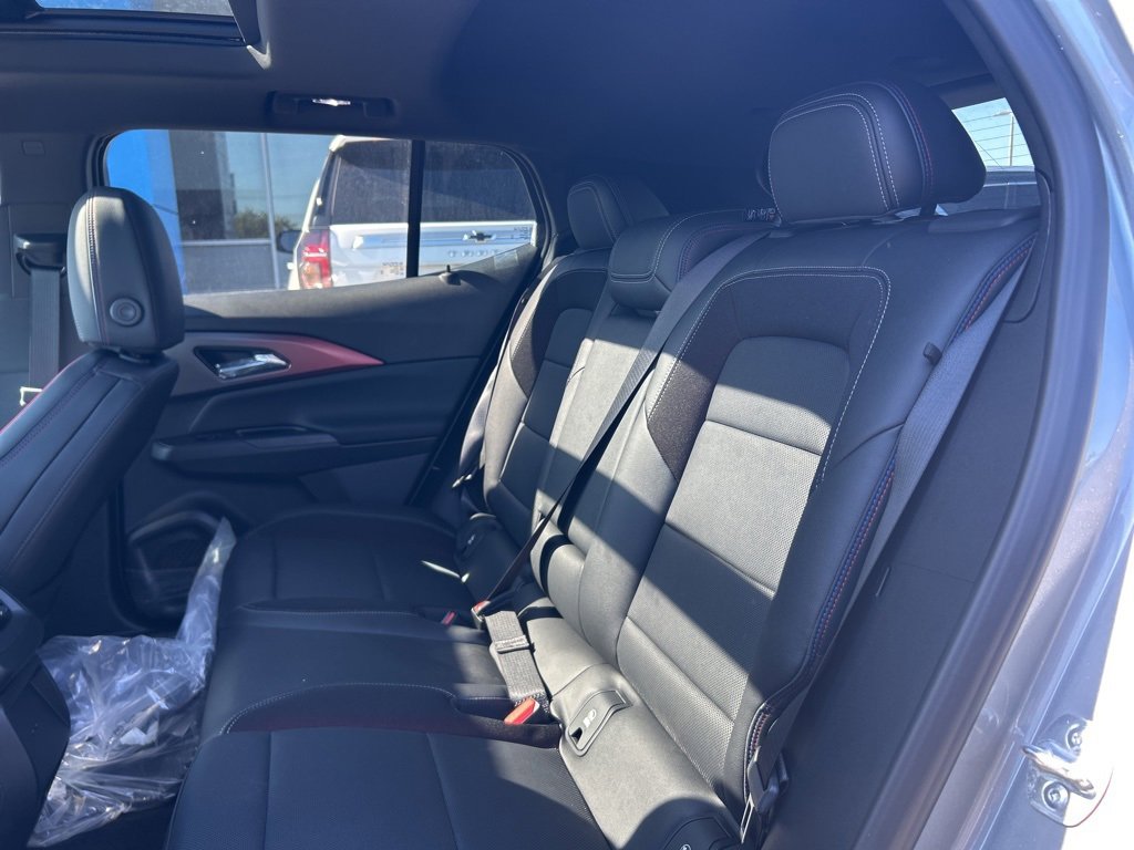 Used 2025 Chevrolet Equinox EV RS image 10